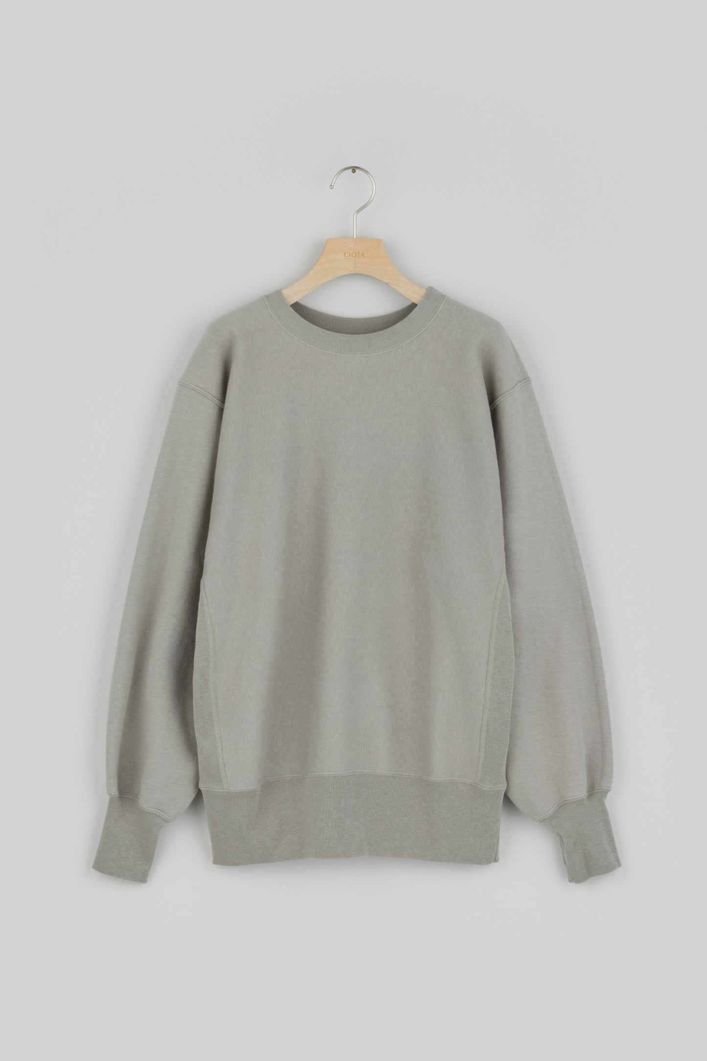 Crewneck Sweatshirt(Slightly Brushed)