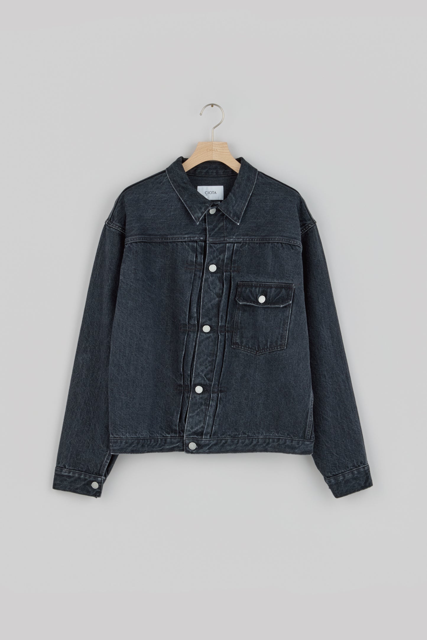 New Single Pocket Denim Jacket