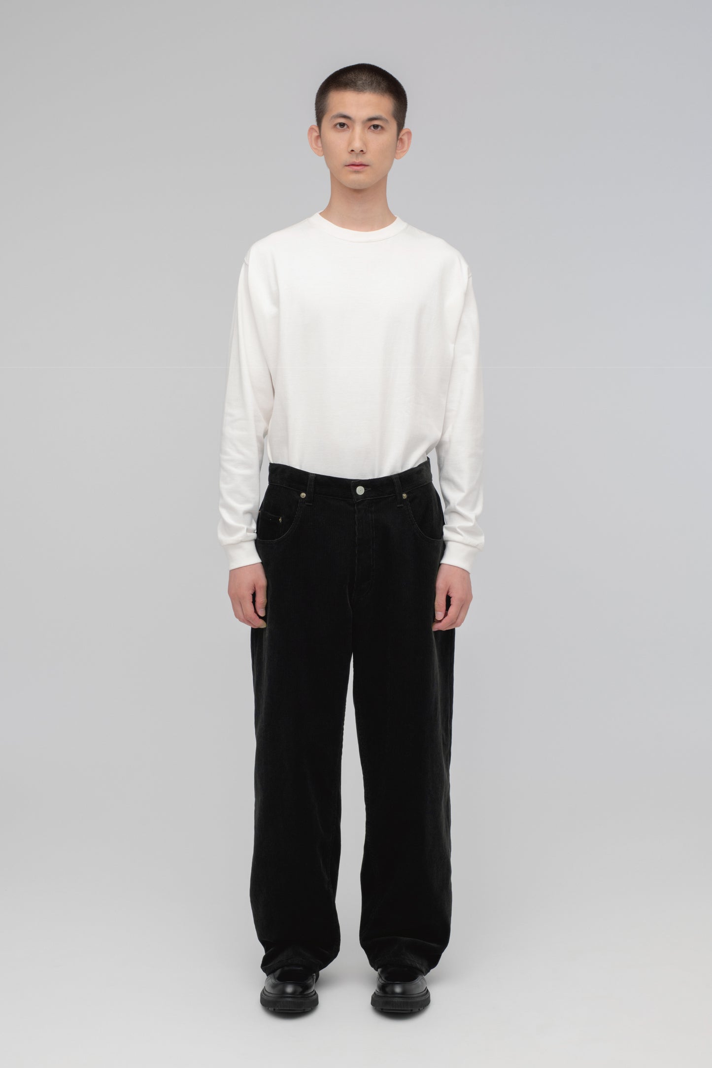 Baggy 5 Pocket Corduroy Pants