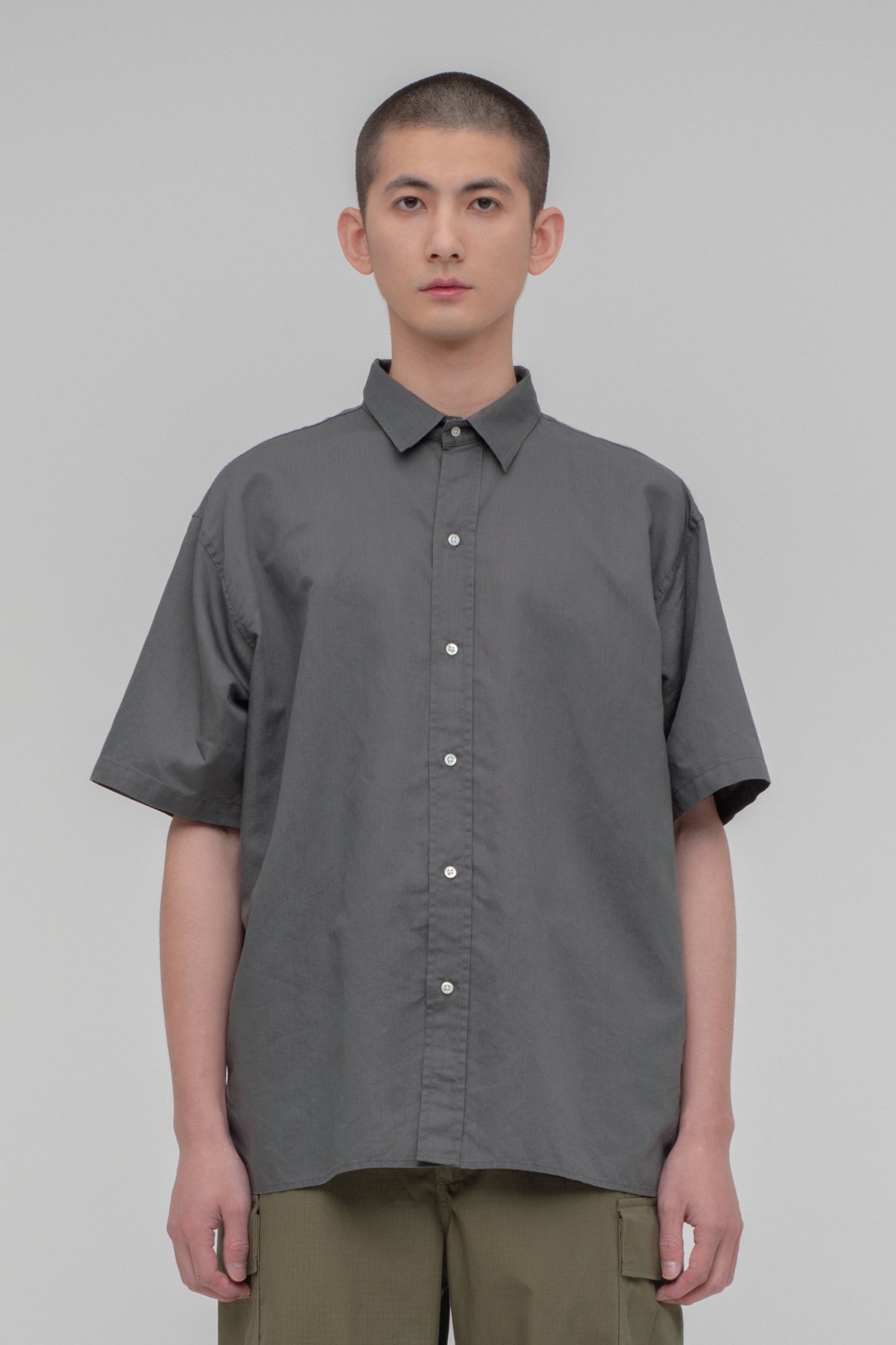 Regular Collar Short Sleeve Shirt (Cotton Linen)