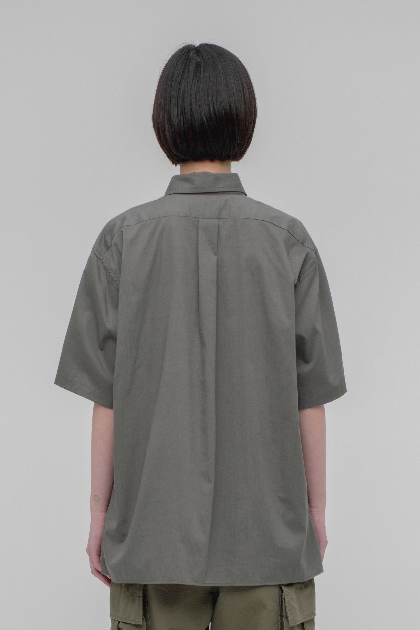 Regular Collar Short Sleeve Shirt (Cotton Rayon)