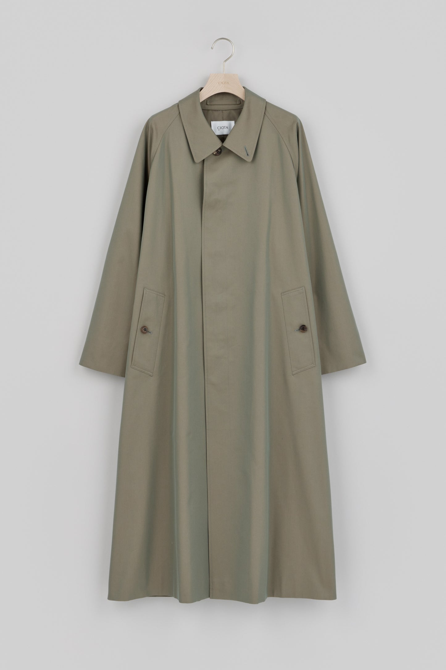 Balmacaan Coat (Gabardine Fabric)