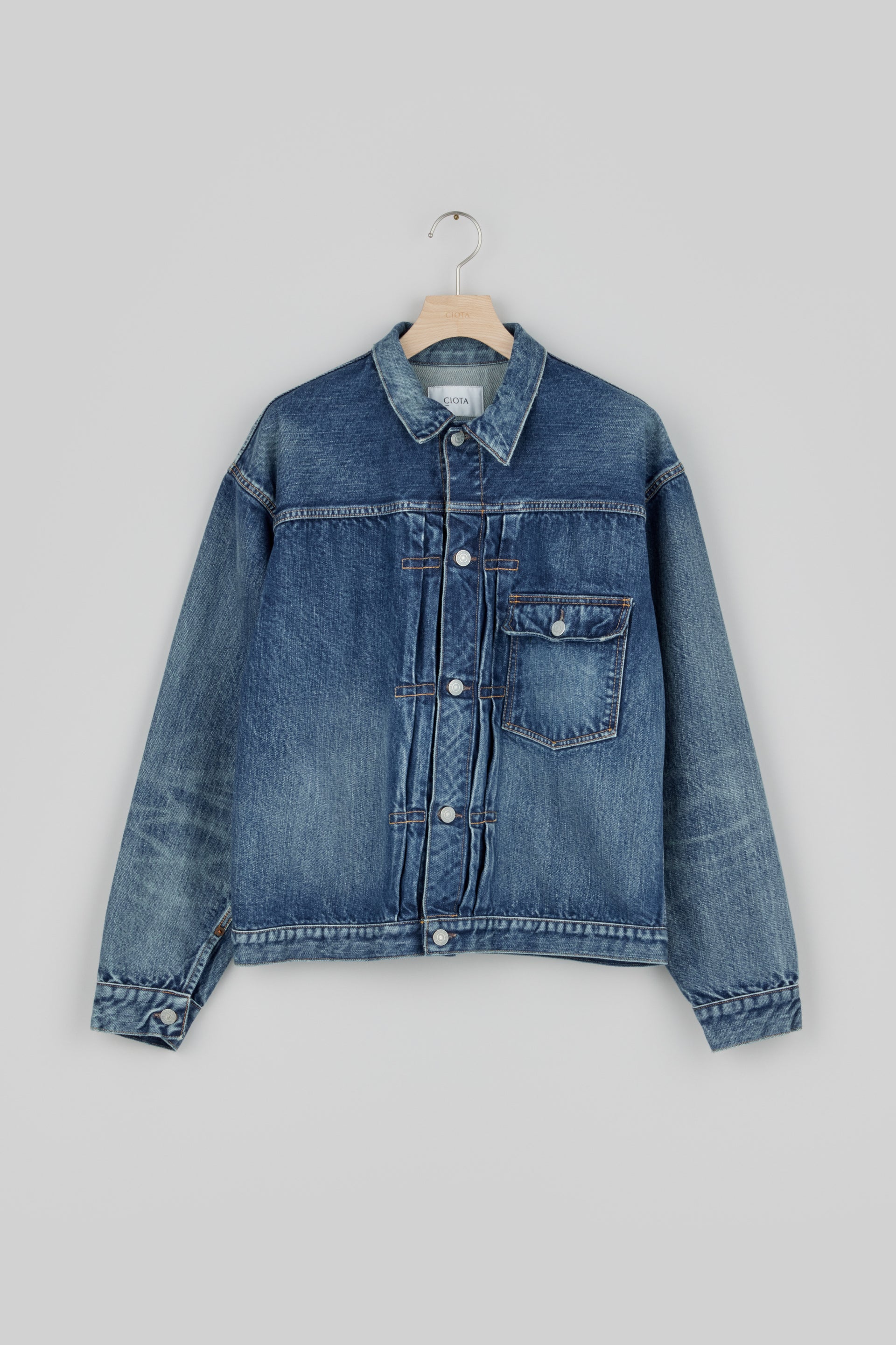 New Single Pocket Denim Jacket – CIOTA Online Shop