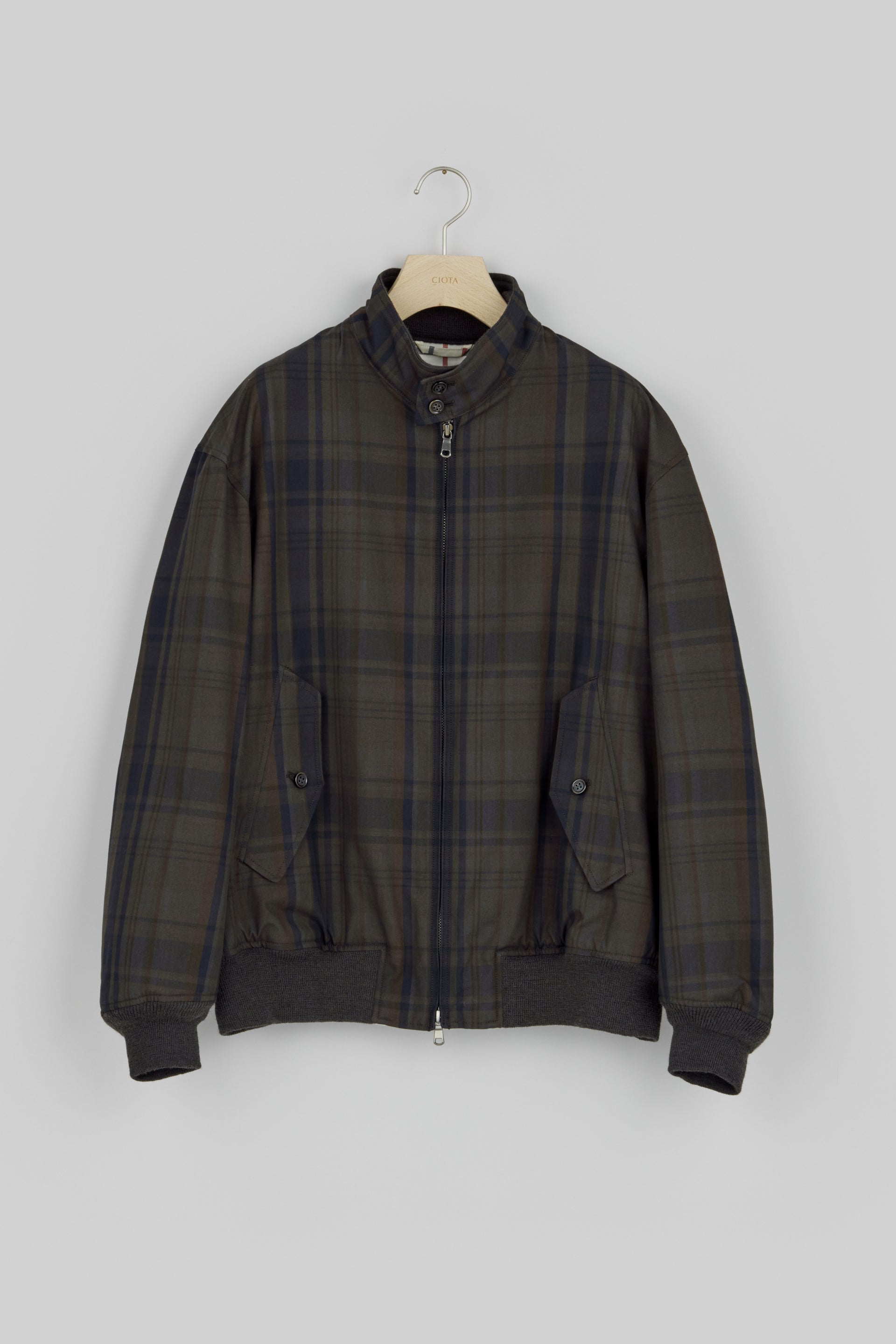 シオタ　ciota ゴルフジャケット　グレー　サイズ3 ブルゾン　ジャンパー シオタ ciota ゴルフジャケット グレー サイズ3 ブルゾン ジャンパー