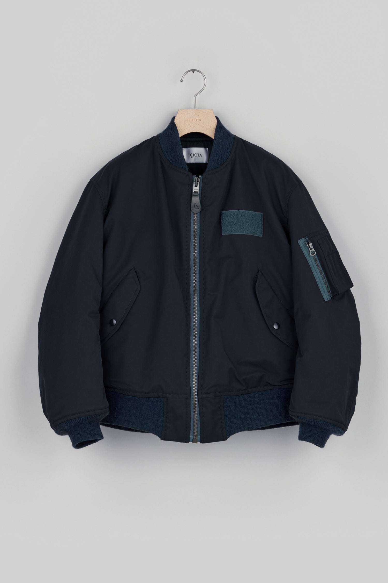 MA-1 Flight Jacket (Big Fit) – CIOTA Online Shop