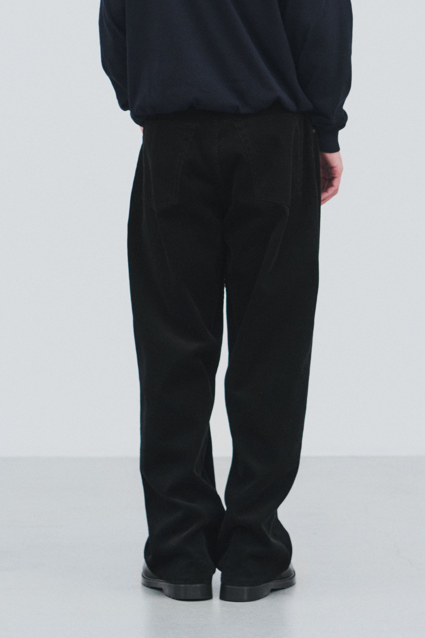 Fine-Wale Corduroy Baggy 5 Pocket Pants