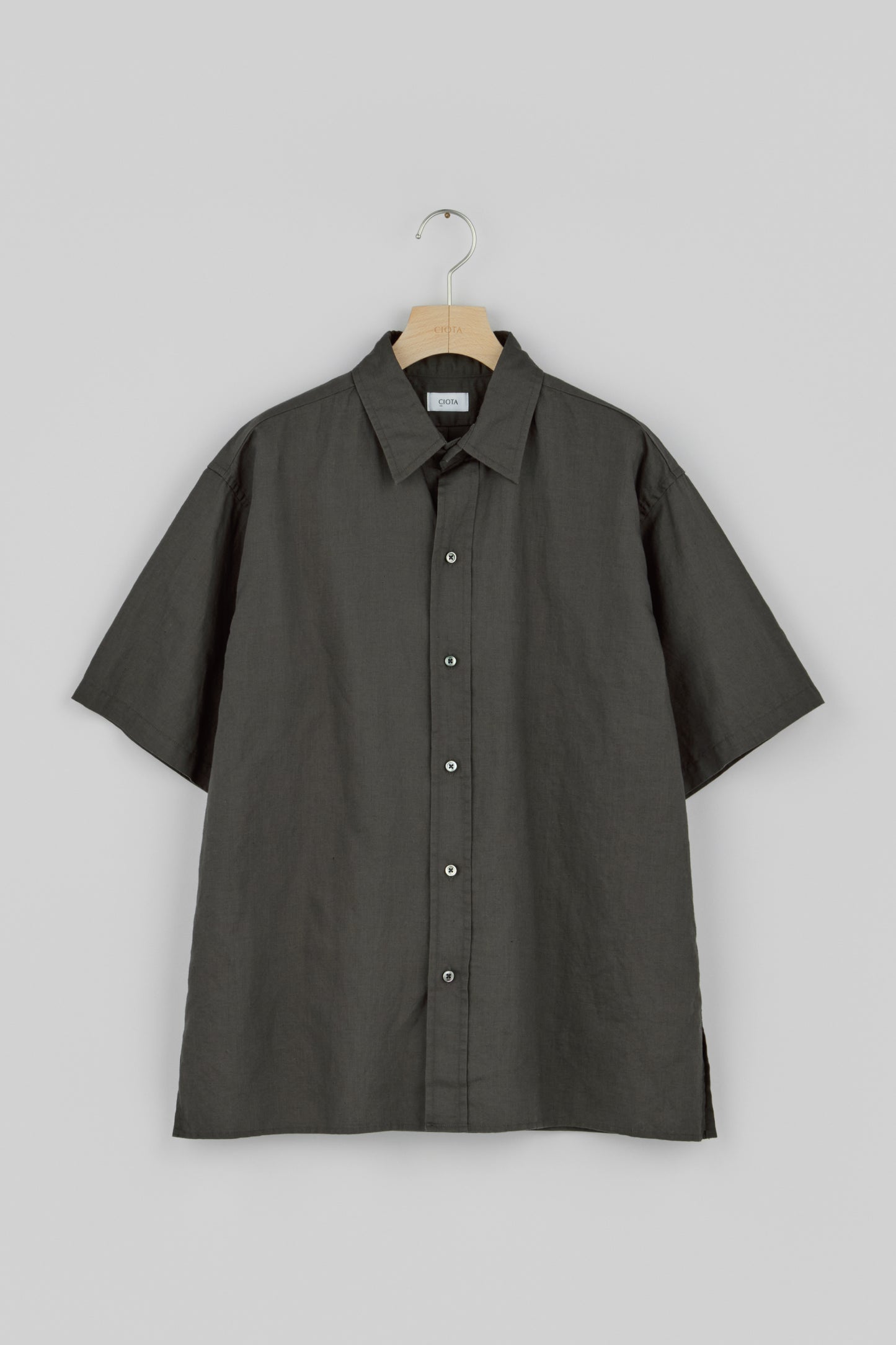 Regular Collar Short Sleeve Shirt (Cotton Linen)