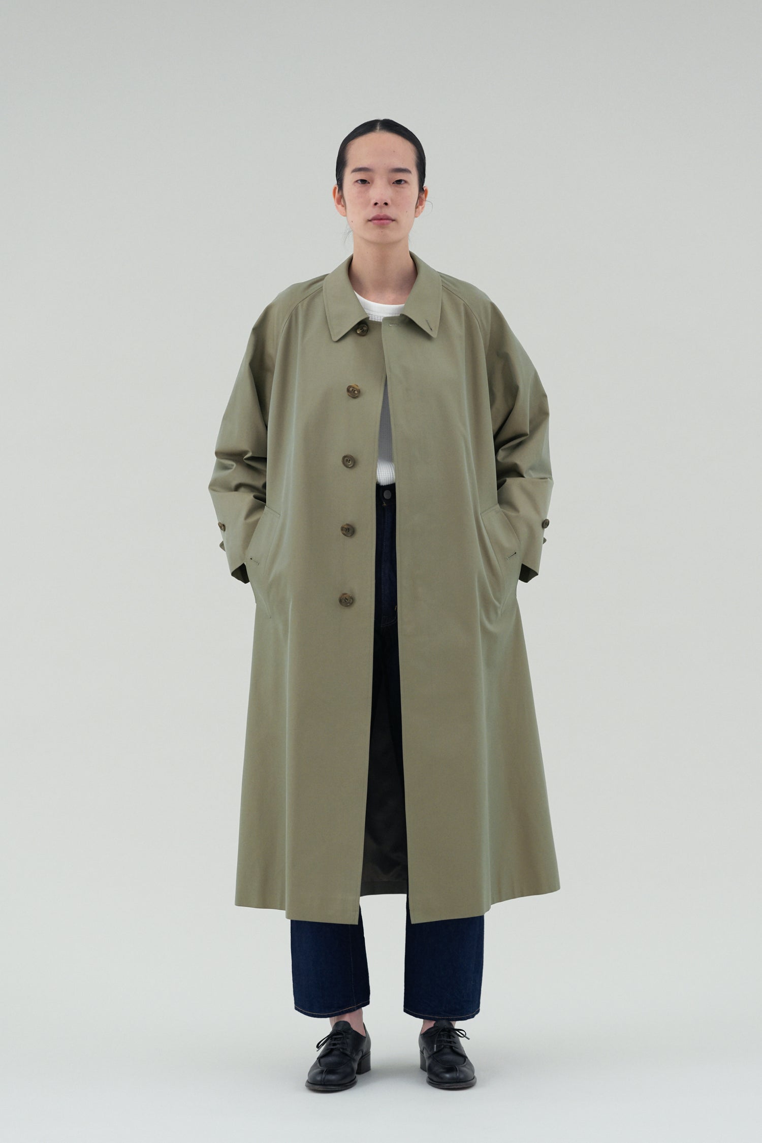 Balmacaan Coat (Gabardine Fabric)